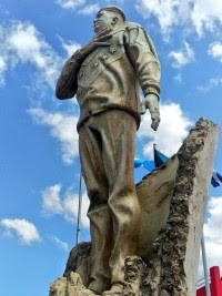Haiti – Diplomacy : Unveiling of the statue of Hugo Chavez