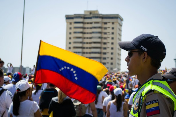Venezuela In Escalating Crisis, Government Must Carry Revolution To Its End