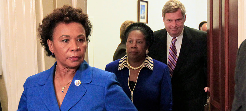 From left, Congressional Black Caucus chairwoman Rep. Barbara Lee, Rep. Sheila Jackson Lee, D-Texas, and Secretary of Agriculture Tom Vilsack walk out after their meeting on Capitol Hill in Washington on July 21, 2010. (photo: Alex Brandon/AP)