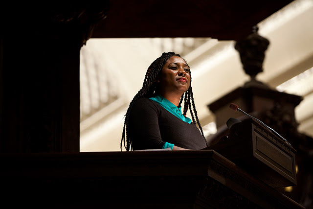 Alicia Garza, who cofounded Black Lives Matter along with Opal Tometi and Patrisse Cullors, speaks after being presented with a public service award at Harvard Memorial Church in Cambridge, Massachusetts, on October 30, 2015. (Photo: Kayana Szymczak / The New York Times)