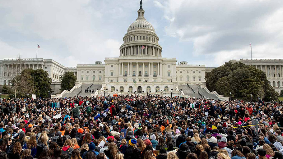 Students rally outside the Capitol in Washington, DC, on Wednesday, March 14, 2018, to protest gun violence.