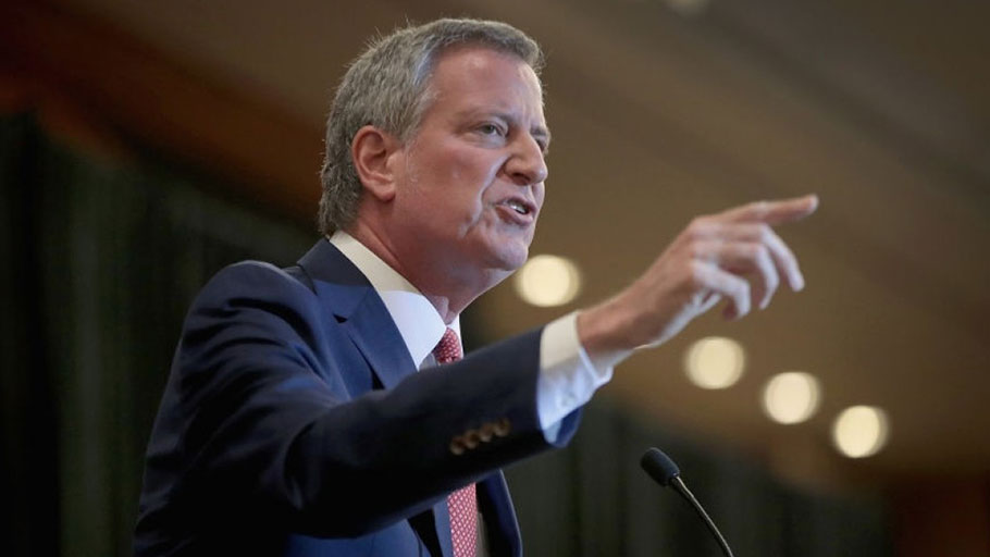 De Blasio unsure on reparations, but restates support for commission