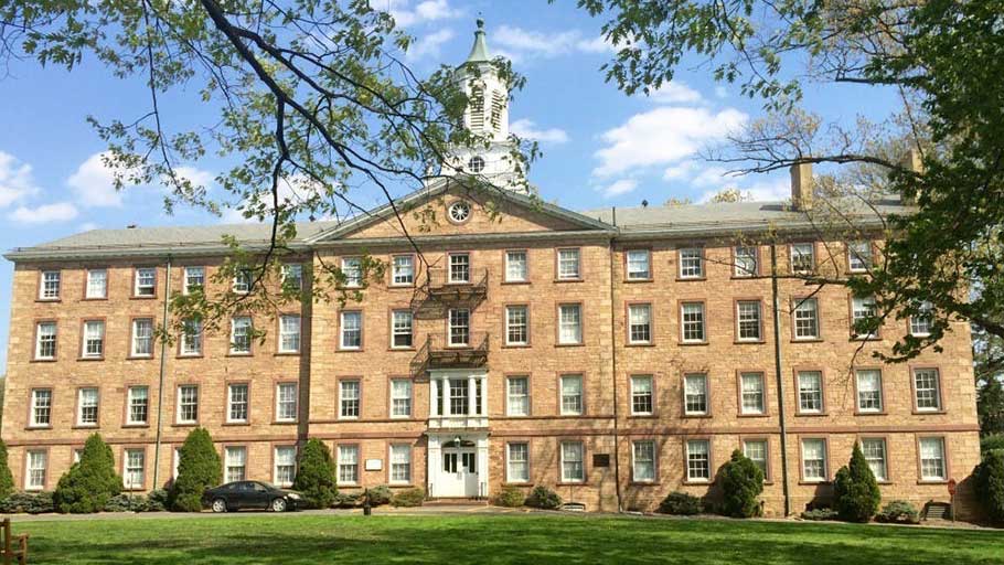Princeton Theological Seminary approves reparations