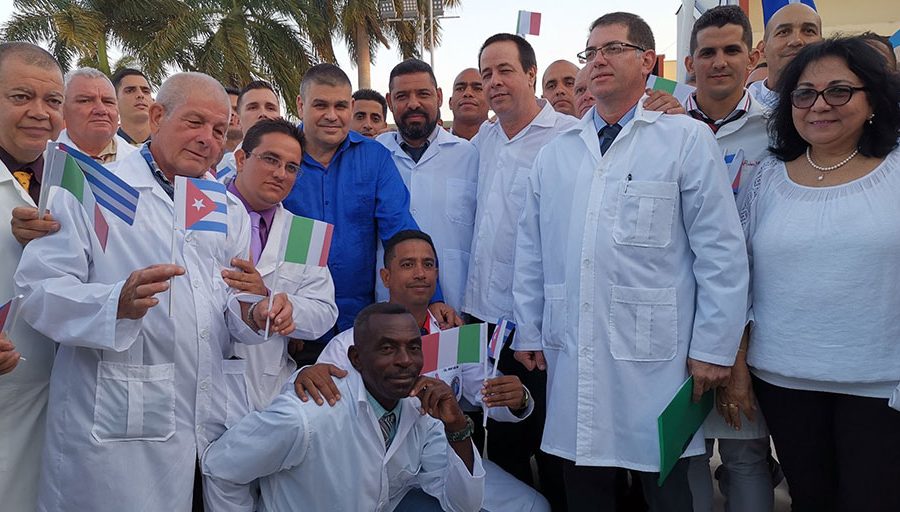 Cuban doctors prepare to leave for Italy to provide medical aid.