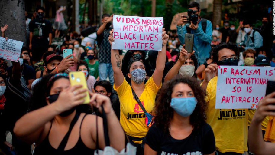 Protesters in Rio de Janeiro on Sunday.