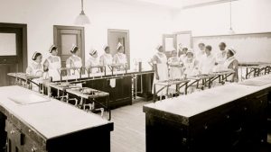 Howard University class in nursing, circa 1915.