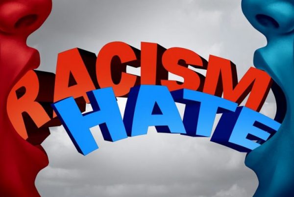 racism-hate-graphic-910x512