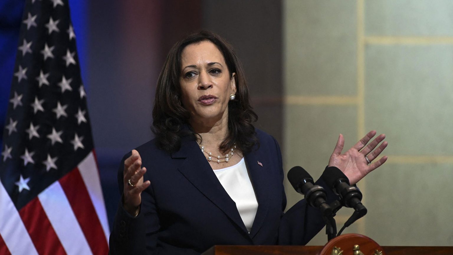 Kamala Harris’s “Do Not Come” Message Was a Political Failure