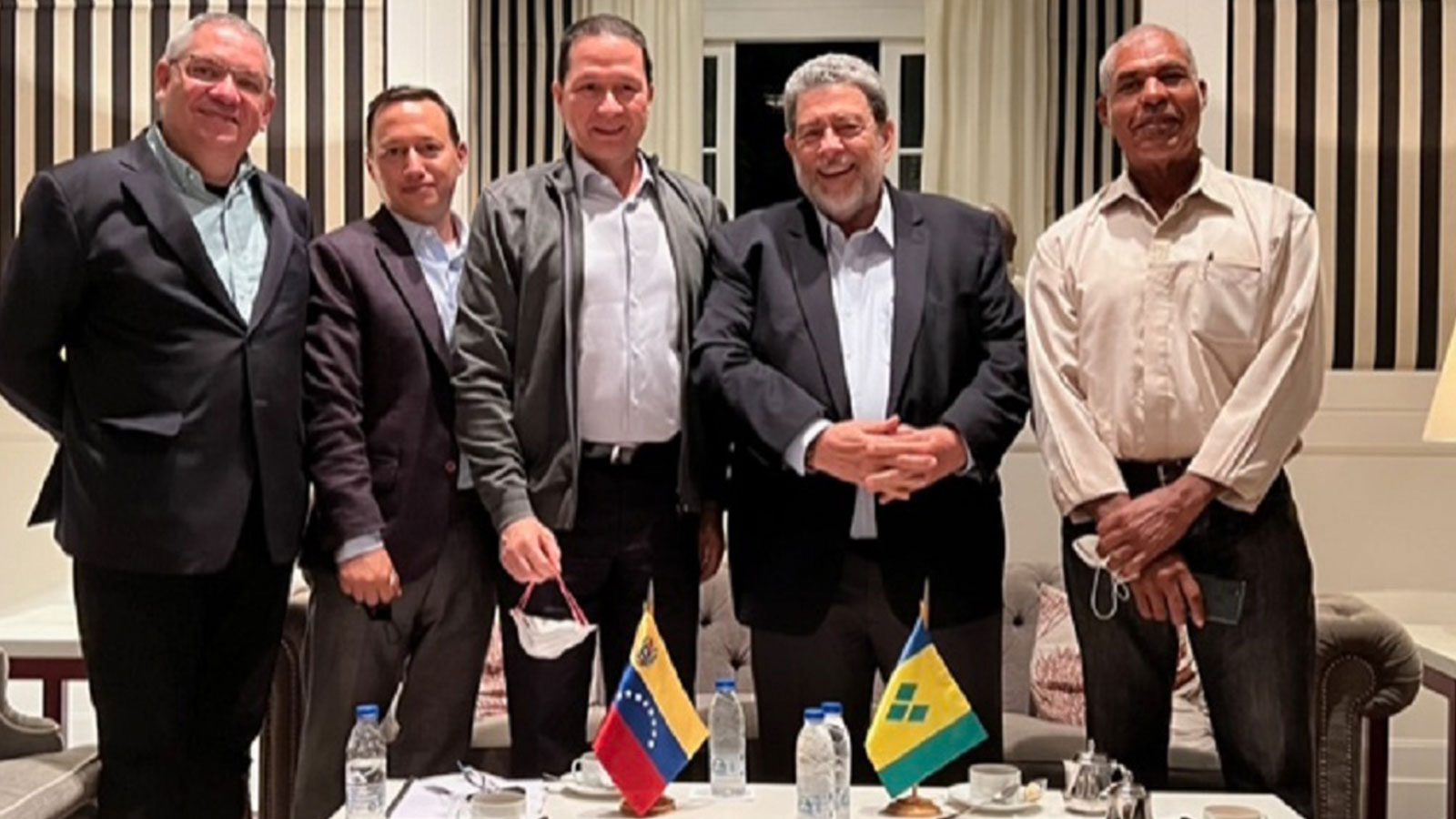 Left to right: Vice Minister for Economic Cooperation, Ramon Gordils, Vice Minister for the Caribbean and President of the Alba Bank, Raul Li Causi, Minister of Foreign Affairs of the Bolivarian Republic of Venezuela, Carlos Faría, PM Ralph Gonsalves and DPM Montgomery Daniel.