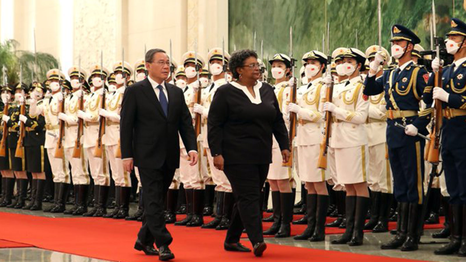 Barbados PM Mottley Holds Talks With Chinese Premier Li