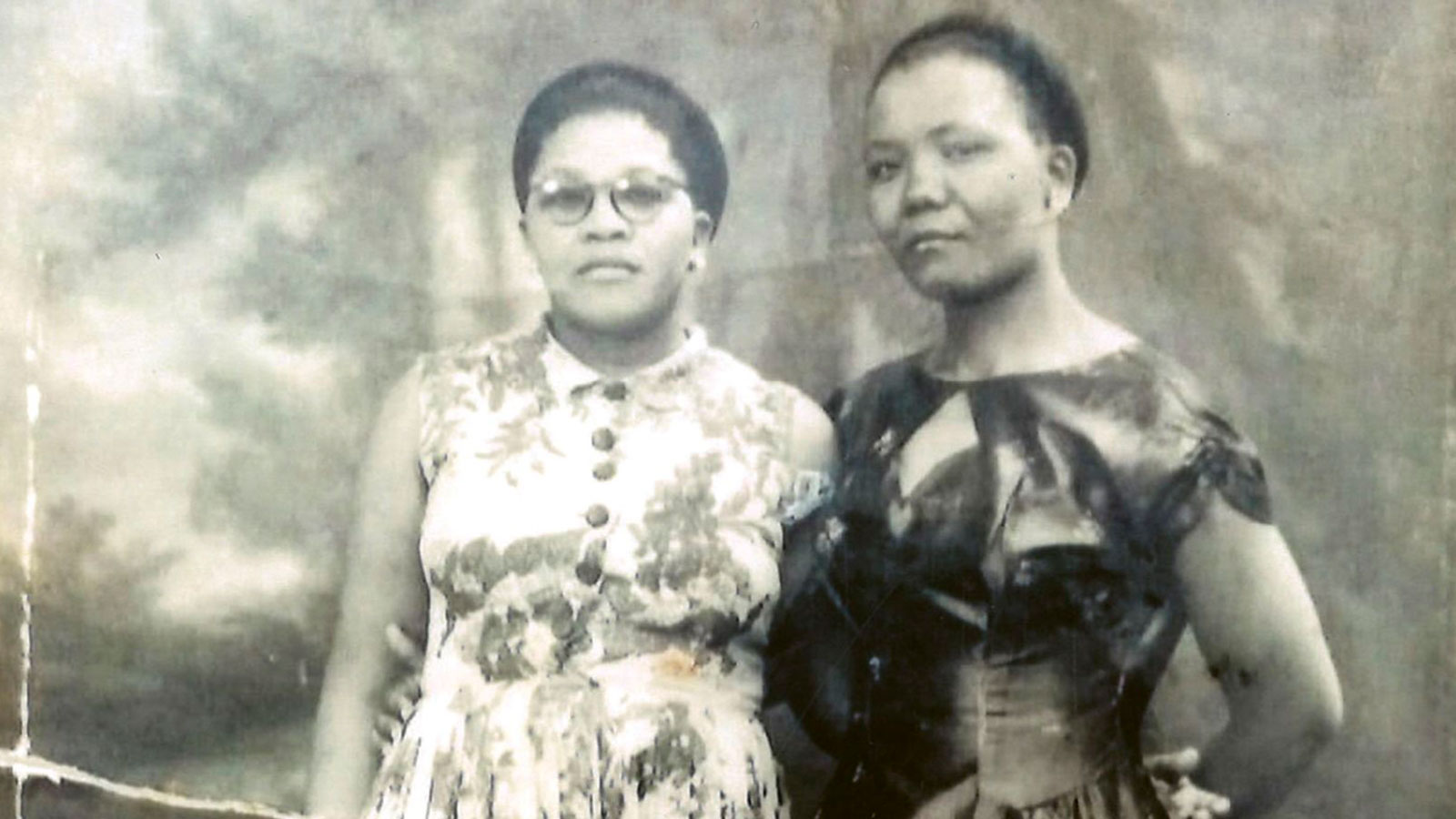 Nelson Mandela's sisters, Baliwe and Makhutswana. "Both my aunts were present figures in our lives and actually lived with us for a time," said Dr. Mandela. "When my parents divorced, they both assisted my mother with the moving process to the Eastern Cape. So even though they were my father's sisters they continued their close relationship with my mother and us and were very supportive to my mother. My Aunt Baliwe was very brave and outspoken and marched to the beat of her own drum. Lots of relatives say that I have the same temperament as her."