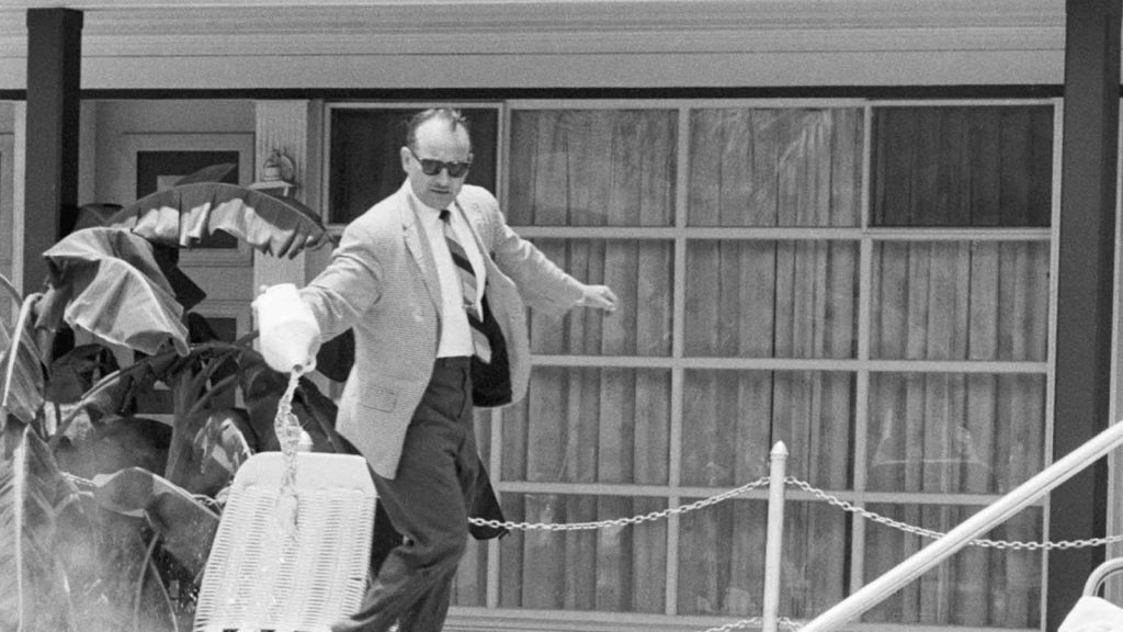 In June 1964, James Brock, the manager of the motel, was photographed pouring muriatic acid into the pool to get the protesters out.