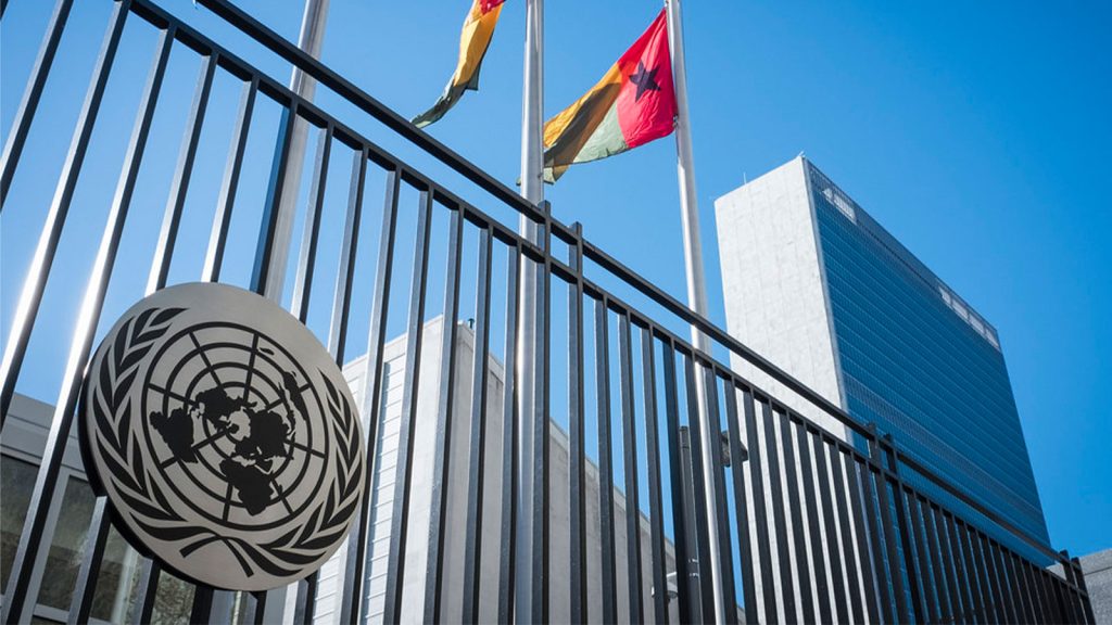 Image: A view of the United Nations (UN) Secretariat Headquarters Building and the flags of UN member states Guatemala, Guinea and Guinea-Bissau, taken from just outside the front gate on First Avenue in New York City. (UN Photo. Flickr)