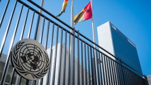 Image: A view of the United Nations (UN) Secretariat Headquarters Building and the flags of UN member states Guatemala, Guinea and Guinea-Bissau, taken from just outside the front gate on First Avenue in New York City. (UN Photo. Flickr)